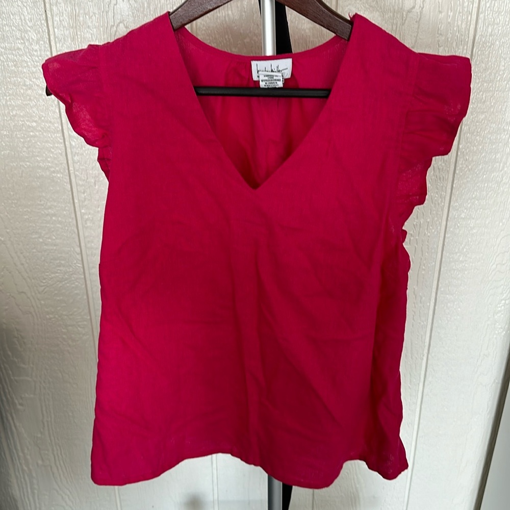 Linen top in fuschia short sleeve